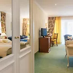 Relais & Chateaux Schwarzmatt Otel 4*