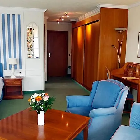 Otel Relais & Chateaux Schwarzmatt 4*