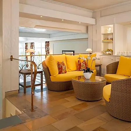 فندق Relais & Chateaux Schwarzmatt 4*