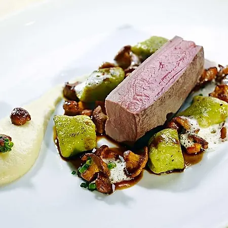 فندق Relais & Chateaux Schwarzmatt بادنويلر