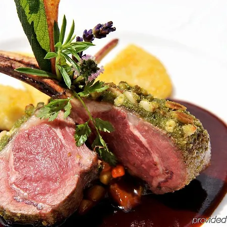 Relais & Chateaux Schwarzmatt 4*